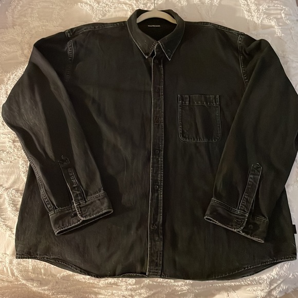 Balenciaga denim top. Button up. 100% authentic. Barney’s New York purchase - Picture 4 of 8